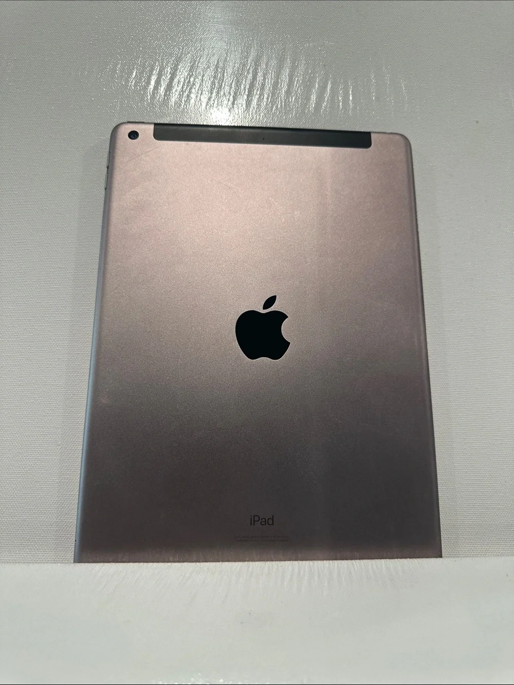 EUC Apple iPad 7th Gen Cellular A2200 32 GB Space Gray Unlocked 91% Battery Life